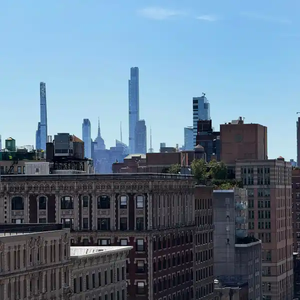 RARE HIGH-FLOOR EDWARDIAN