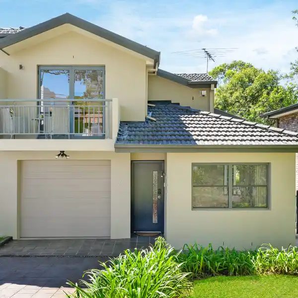 ELEGANT FAMILY HAVEN IN PEACEFUL CUL-DE-SAC