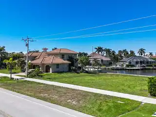 Build Your Waterfront Dream Home