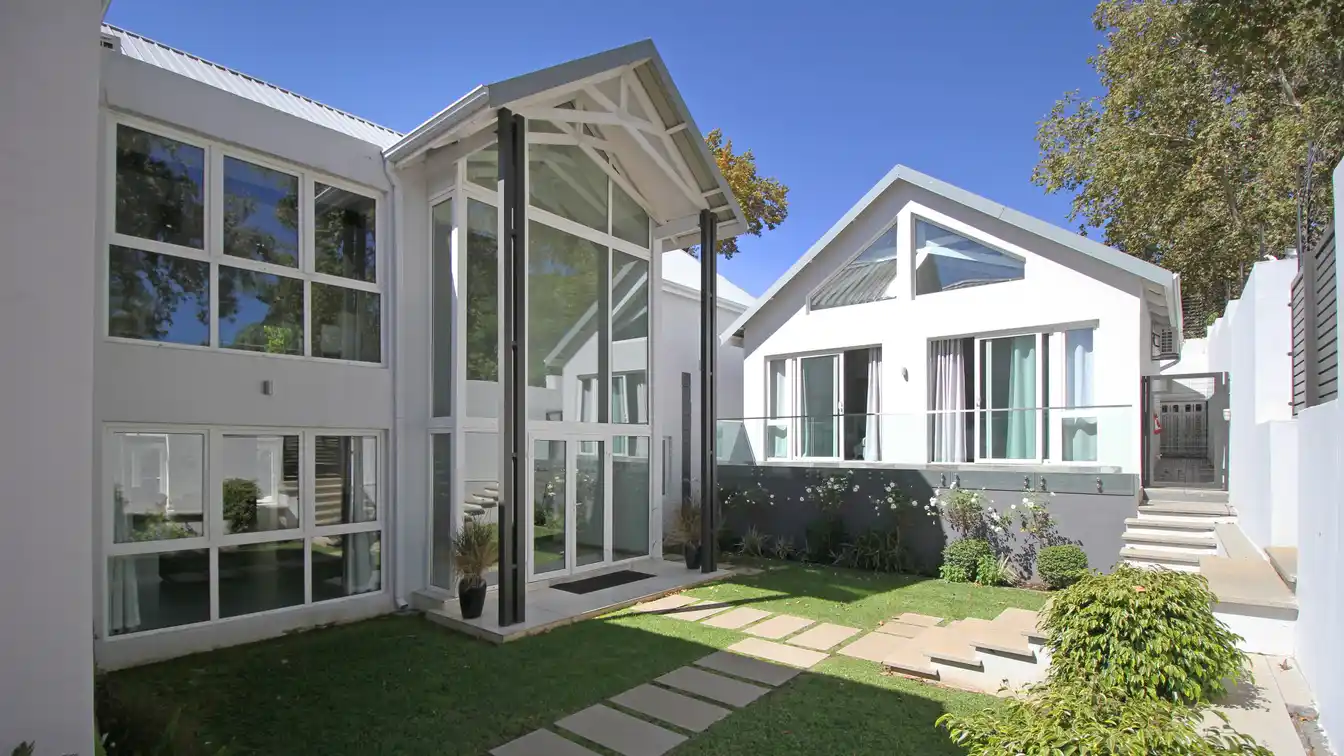 Eight Bedroom House for Sale in Parkmore