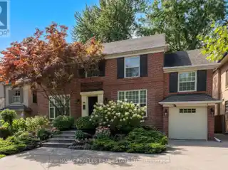 Beautifully Updated Residence in Cricket Club