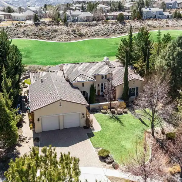 BEAUTIFUL HOME WITH A POPULAR PLAN