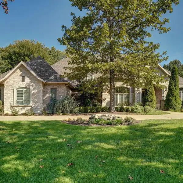 GORGEOUS HOME IN GATED SOMMERSET PLACE