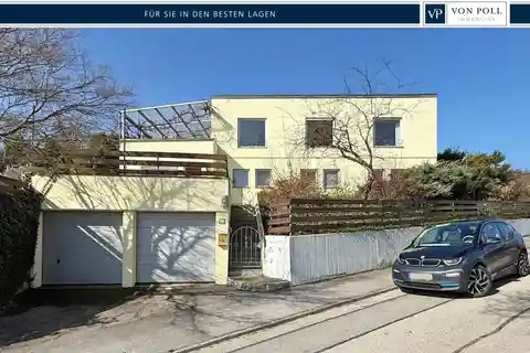 Landshut Perspectives – Single-Family Home with Potential and Panorama