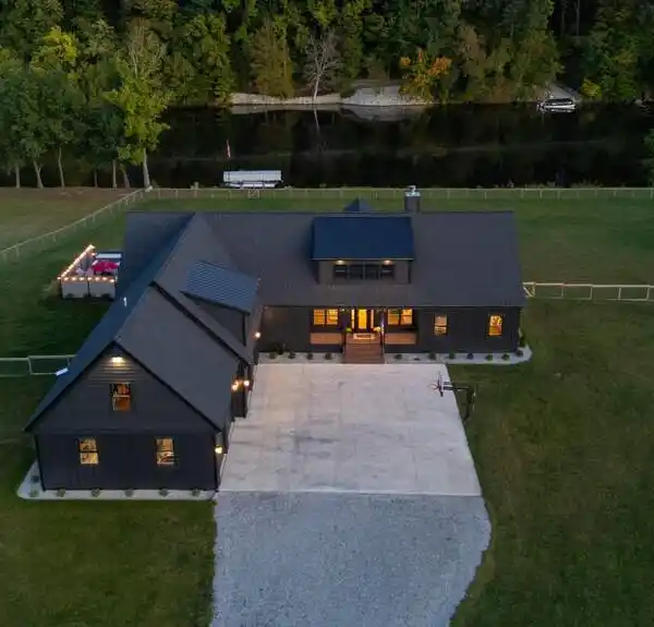 ELEGANT OPEN-CONCEPT HOME WITH VAULTED GREAT ROOM