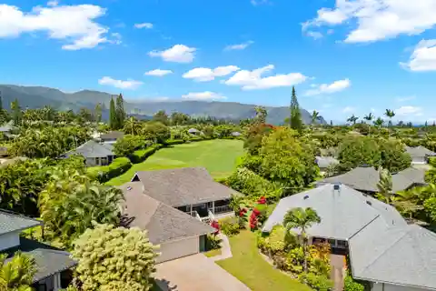 Expansive Residence on a Tranquil Cul-De-Sac