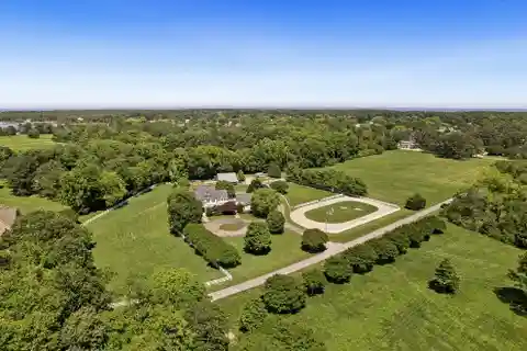 Private Equestrian Estate on Five Acres
