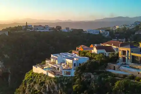 World-class Residence with Unrivalled Views