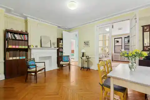 Historic Elegance in Iconic West End Co-Op