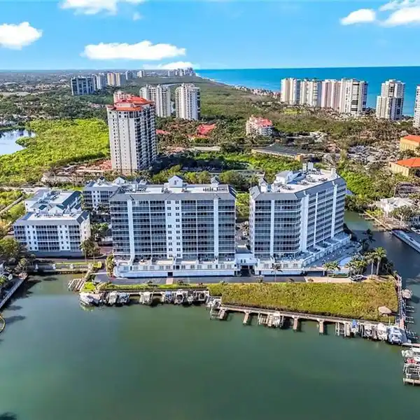 TURNKEY WATERFRONT CONDOMINIUM