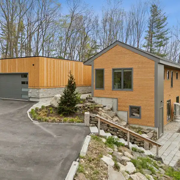 CUSTOM CONTEMPORARY HOME WITH BEAUTIFUL COASTAL CHARM