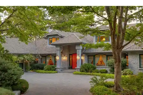 An Estate of Rare Pedigree