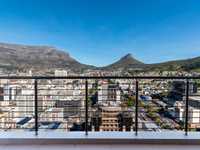 DESIGNER APARTMENT WITH INCREDIBLE VIEWS