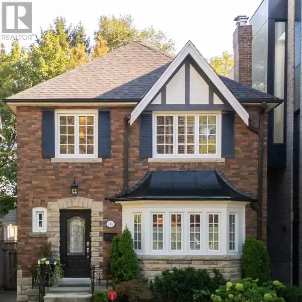 FOREST HILL ELEGANCE WITH PRIVATE BACKYARD RETREAT
