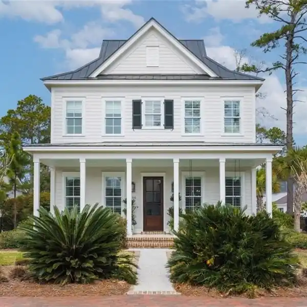 THE IDEAL LOWCOUNTRY ESCAPE