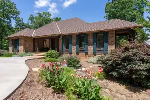 Custom Retreat Offering Relaxing Comfort