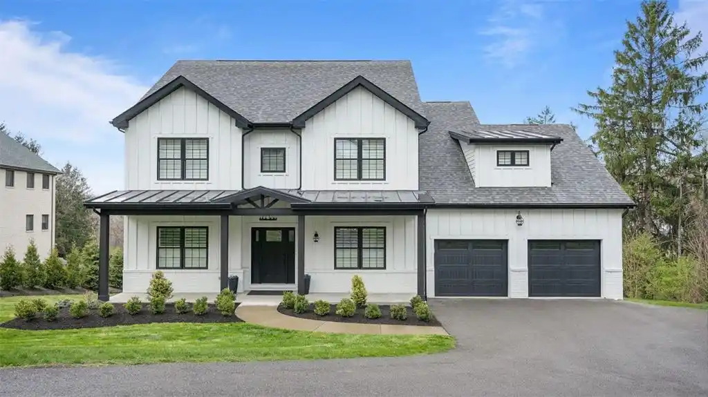 Beautifully Designed Farmhouse-style Home