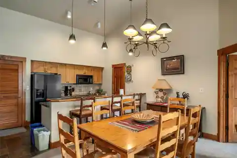 Well-Appointed Trappeurs Crossing Condo