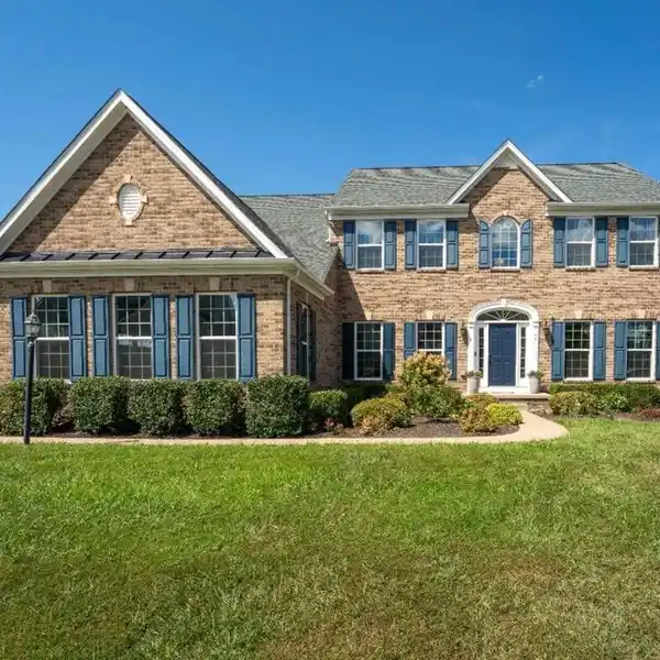 TURNKEY HOME IN THE HEART OF CHEAT LAKE