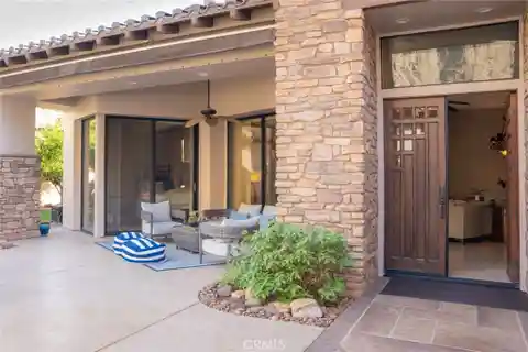 Fully Furnished Turn Key Retreat