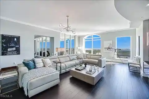 Stunning and Rarely Available Penthouse