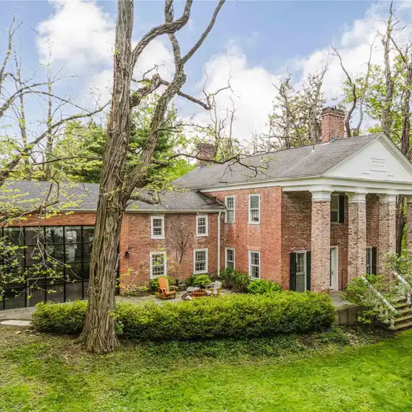 HISTORIC GEORGIAN ESTATE WITH MODERN LUXURY TOUCHES