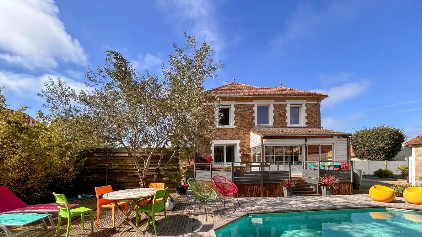 Unique and Spacious Home with Pool