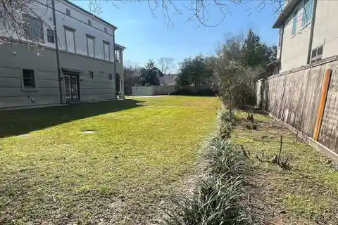 Build Your Dream Home in West University Place