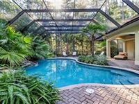 LUXURY LANAI STYLE IN GOLF COMMUNITY