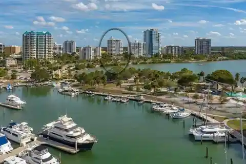 Spectacular Bayfront Residence with Luxurious Amentities