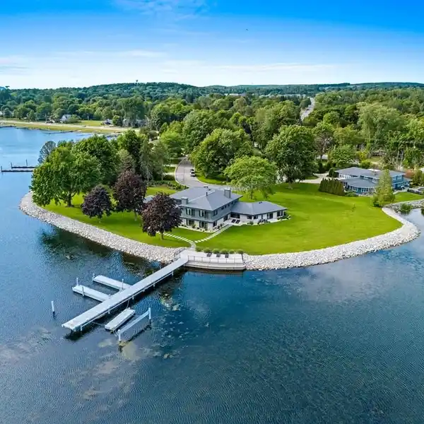 EXCEPTIONAL WATERFRONT PROPERTY