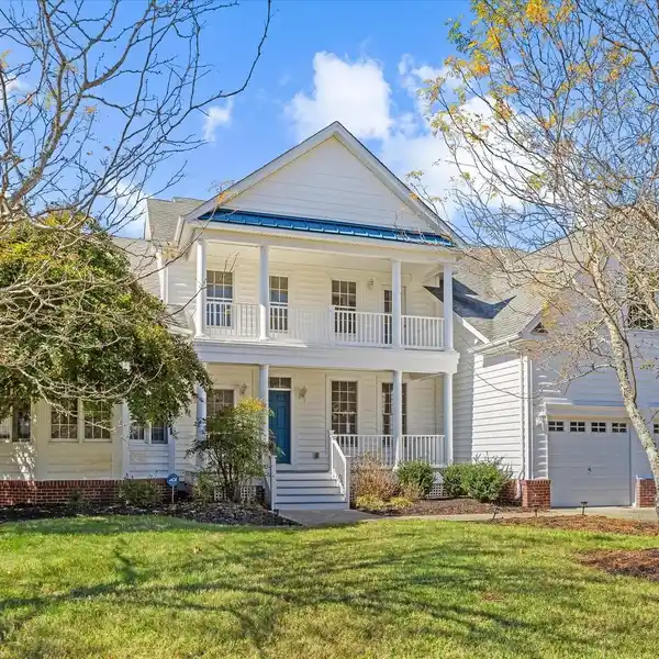 SERENE WATERFRONT RETREAT MINUTES FROM BETHANY BEACH