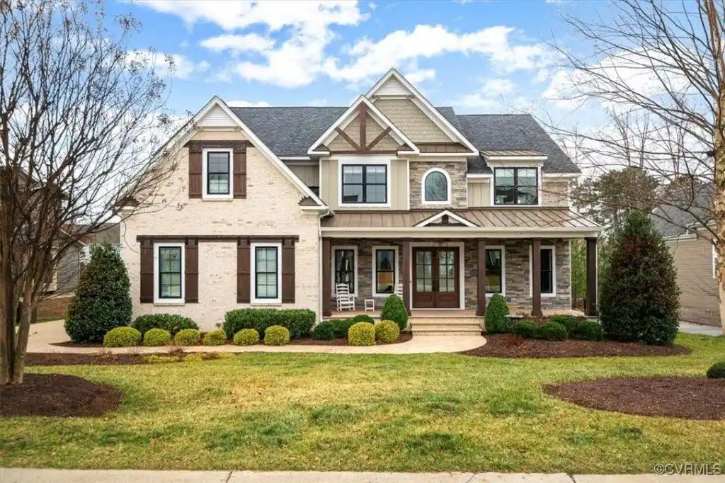 Extraordinary Custom-built Property