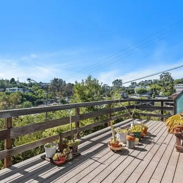 CHARMING BANKERS HILL BUNGALOW