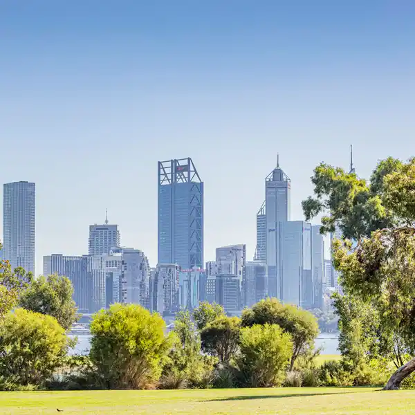ARCHITECTURALLY DESIGNED MASTERPIECE IN BAYVIEW ESTATE