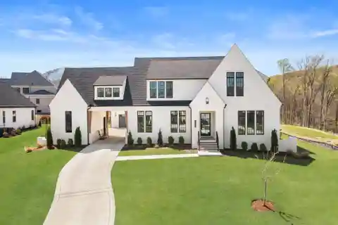 Exceptional Custom-built Residence