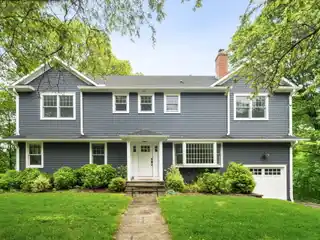 Coastal Colonial in Prime Rowayton Location