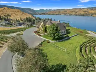 Rare Blend of Luxury and Comfort