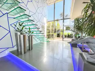 Unrivaled Beachfront Luxury in Sheffield Beach