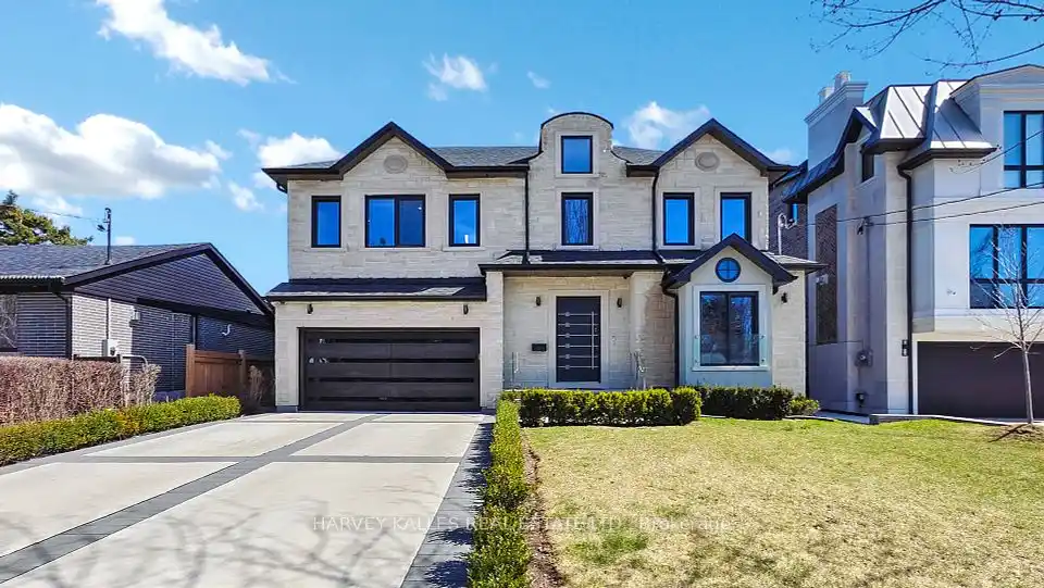 Luxurious Custom Designer Home