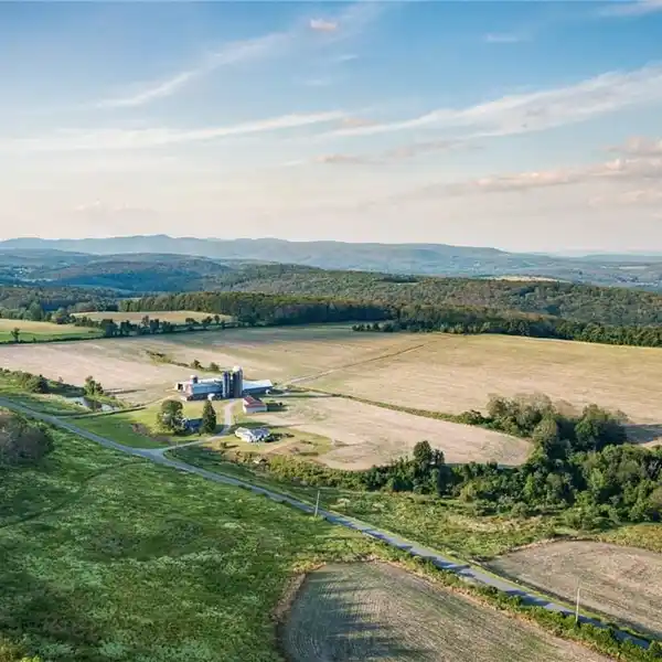 RARE 171-ACRE FARM IN NEW YORK