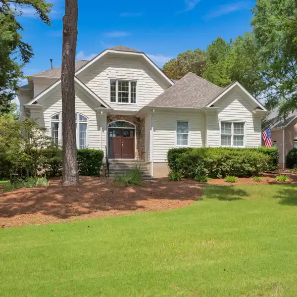 STUNNING LUXURY HOME WITH GUEST HOUSE AND BOAT LIFT