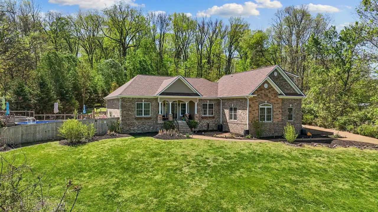 Breathtaking 1.76-acre Estate