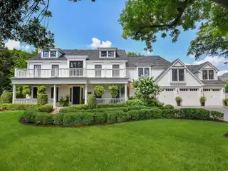 Stately Design Meets Refined Modern Living Elegance