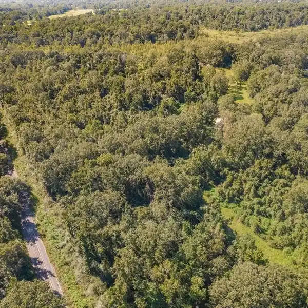 26 ACRES - FAMILY COMPOUND OPPORTUNITY