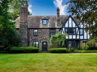 Absolutely Beautiful and Updated Tudor