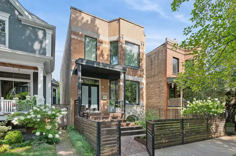 The Pinnacle of Design in Logan Square