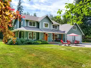 Peaceful Five-Acre Retreat
