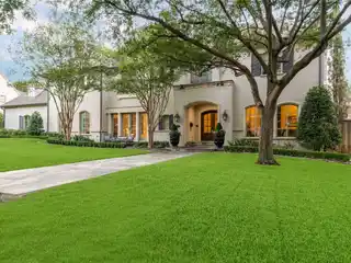 Expansive Estate in the Heart of University Park