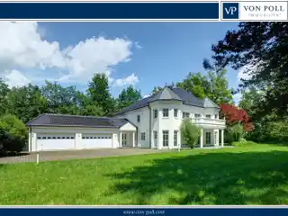 Exclusive Villa on Park-Like Grounds